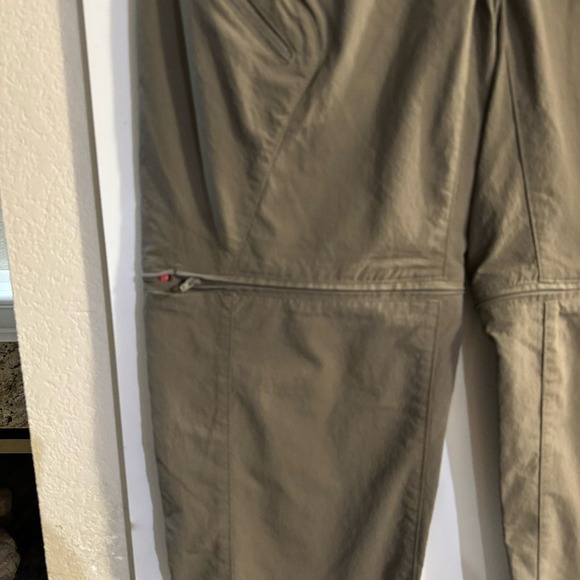 The North Face Convertible Hiking Pants Size 30 - Picture 6 of 9
